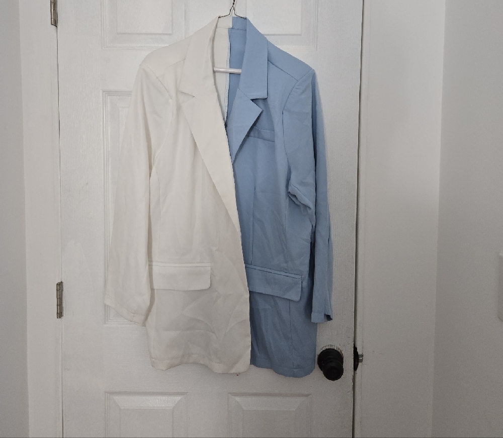 Womens Two-Tone Blazer in White and Blue